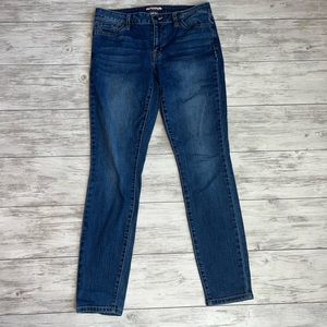 Tommy Hilfiger Jeans Size 6R
